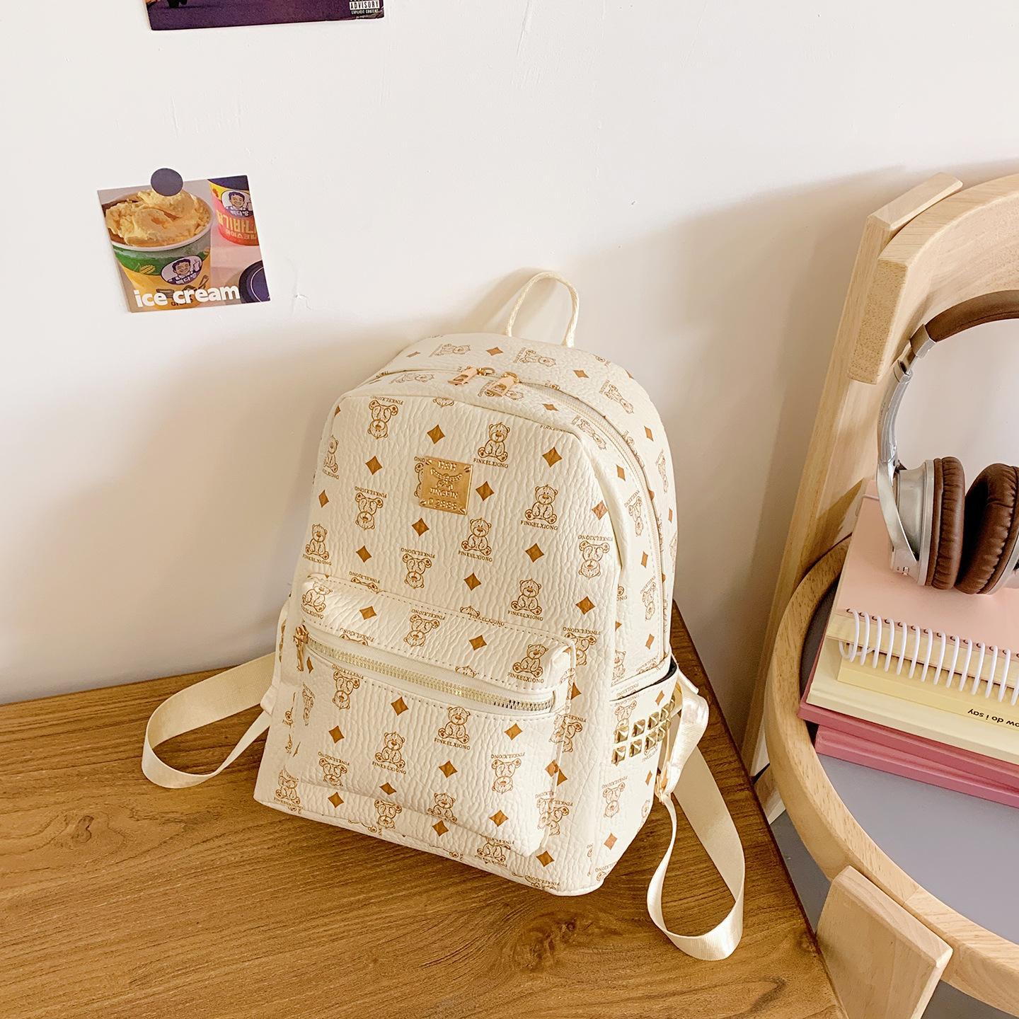 Нишевый рюкзак Новый год Новый стиль Студенческий милый школьный рюкзак Большой вместимости Универсальный женский дорожный Легкий рюкзак