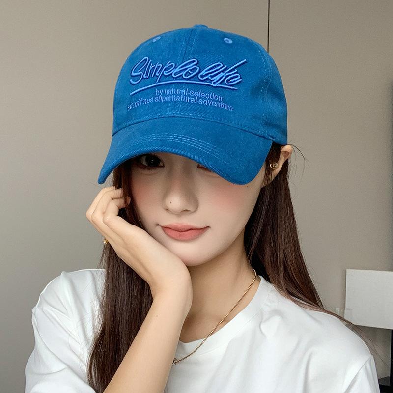 Autumn and Winter Brushed Peaked Cap for Women Korean Style Letter Embroidery Face-showing Small Hat Versatile Couple Outdoor Sun Hat