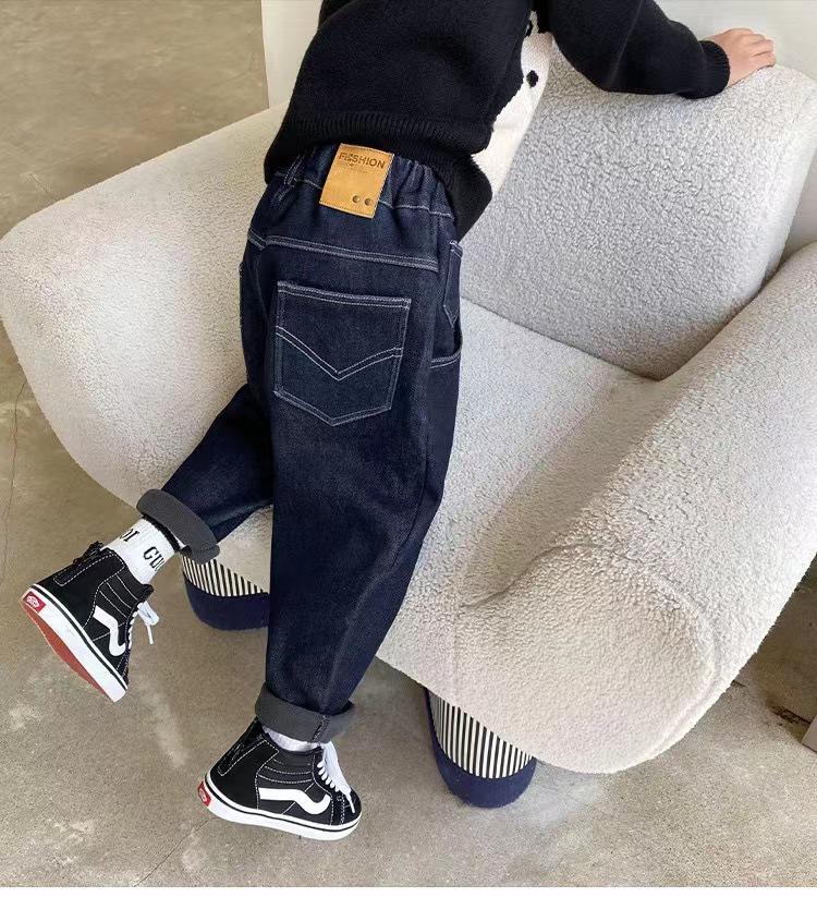 

Boys Trendy Blue Jeans: Comfortable, Loose-Fit Spring & Autumn Style Long Pants 120 cm