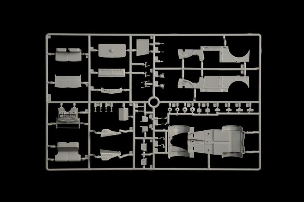 Italeri Tamiya Military Series 6550 Fiat 508 CM Coloniale driver Plastic Model 38550 IT6550 (ITALERI) 1/35 No. (with figure)