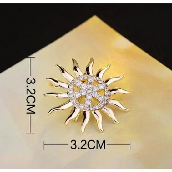 Luxury Sunflower Zircon Brooch: Classic, High-Grade Lapel Pin for Men.