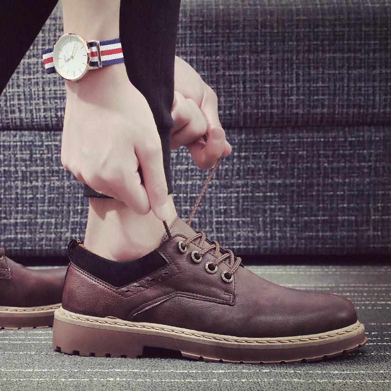 Arbeit Atmungsaktiv Freizeit Schnürschuhe Frühling Herbst Vulkanisierte Schuhe für Herren Schwarze Sneakers Mann Leder Brandneu in Walking Größe 40 44