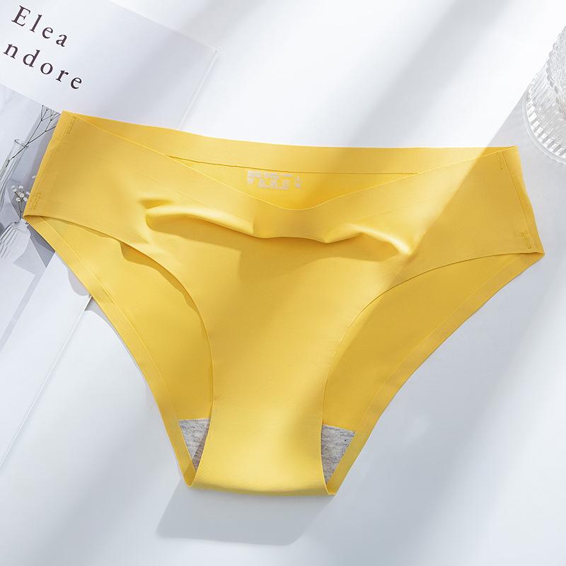 ### Women's Seamless Ice Silk Mid-Waist Panties: Breathable, Comfortable, Quick-Drying with Pure Cotton Crotch