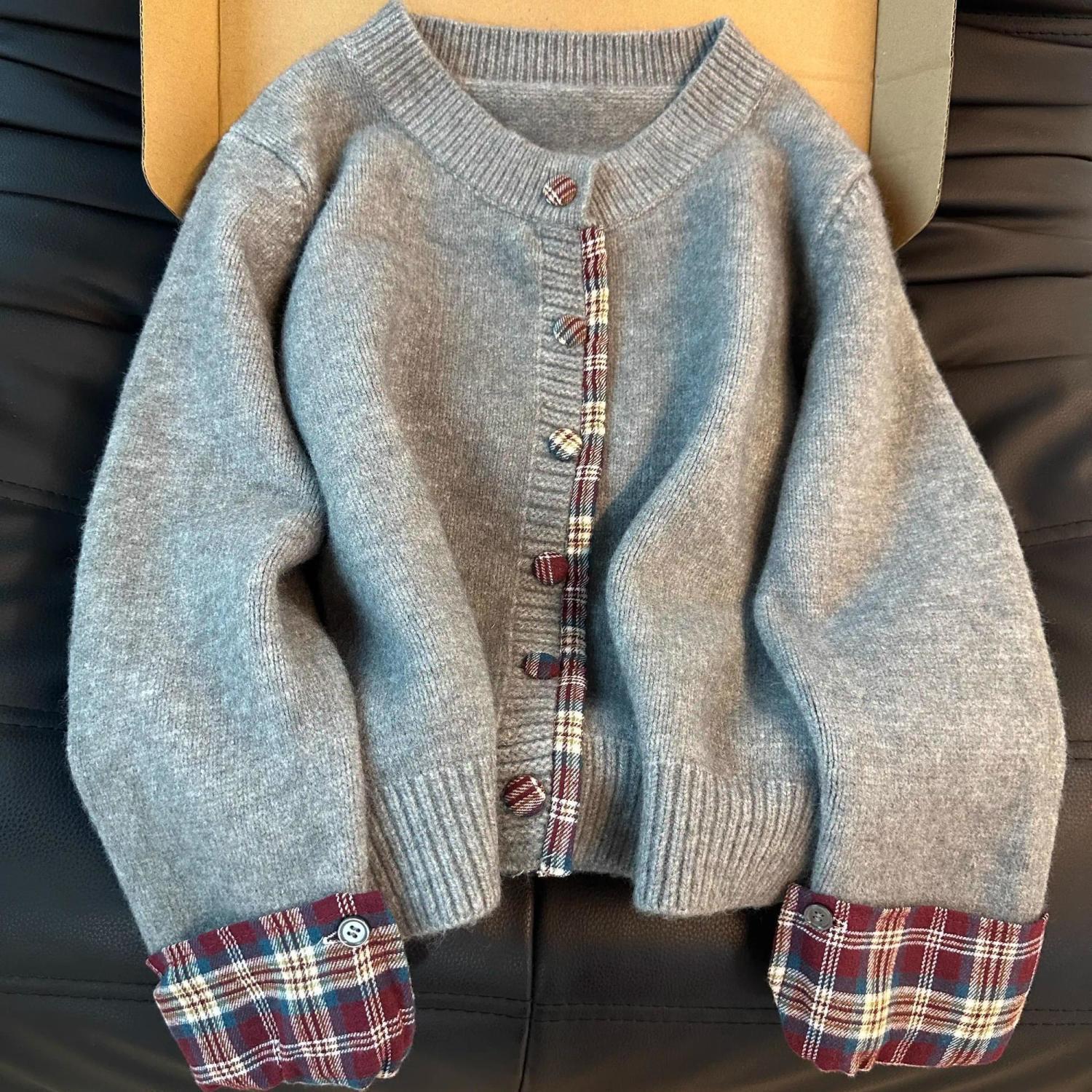 Women s Korean Style Plaid Patchwork Knit Sweater Cardigan: Loose, Casual Round Neck for Autumn/Winter Large