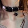 Štýlový pikantný kožený zvončekový choker náhrdelník – Unikátny menšinový dizajn