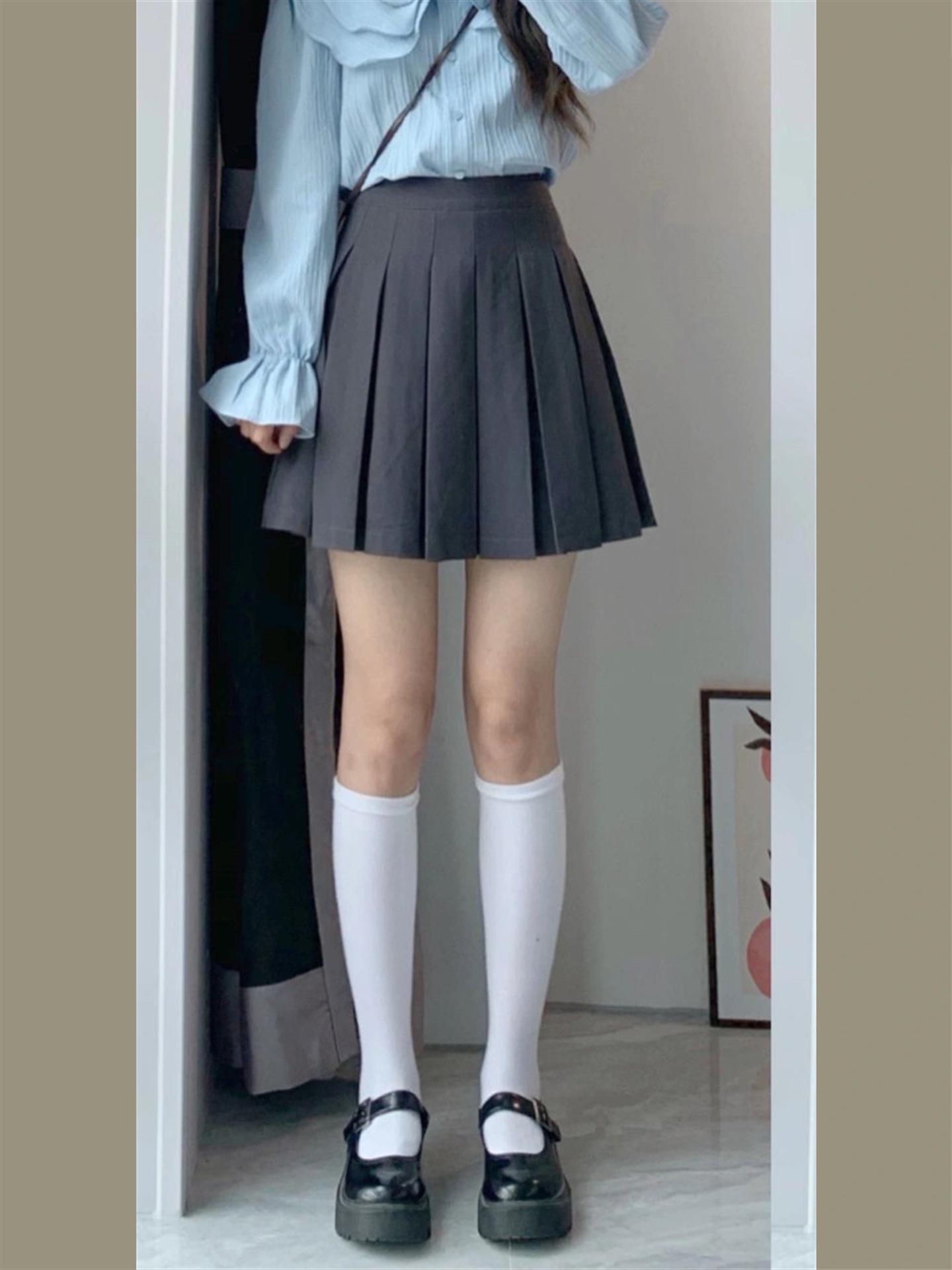 Gray A-line High Waist Pleated Skirt for Plus Size Women - Spring/Autumn Slimming Pear Shape Short Skirt 3XL