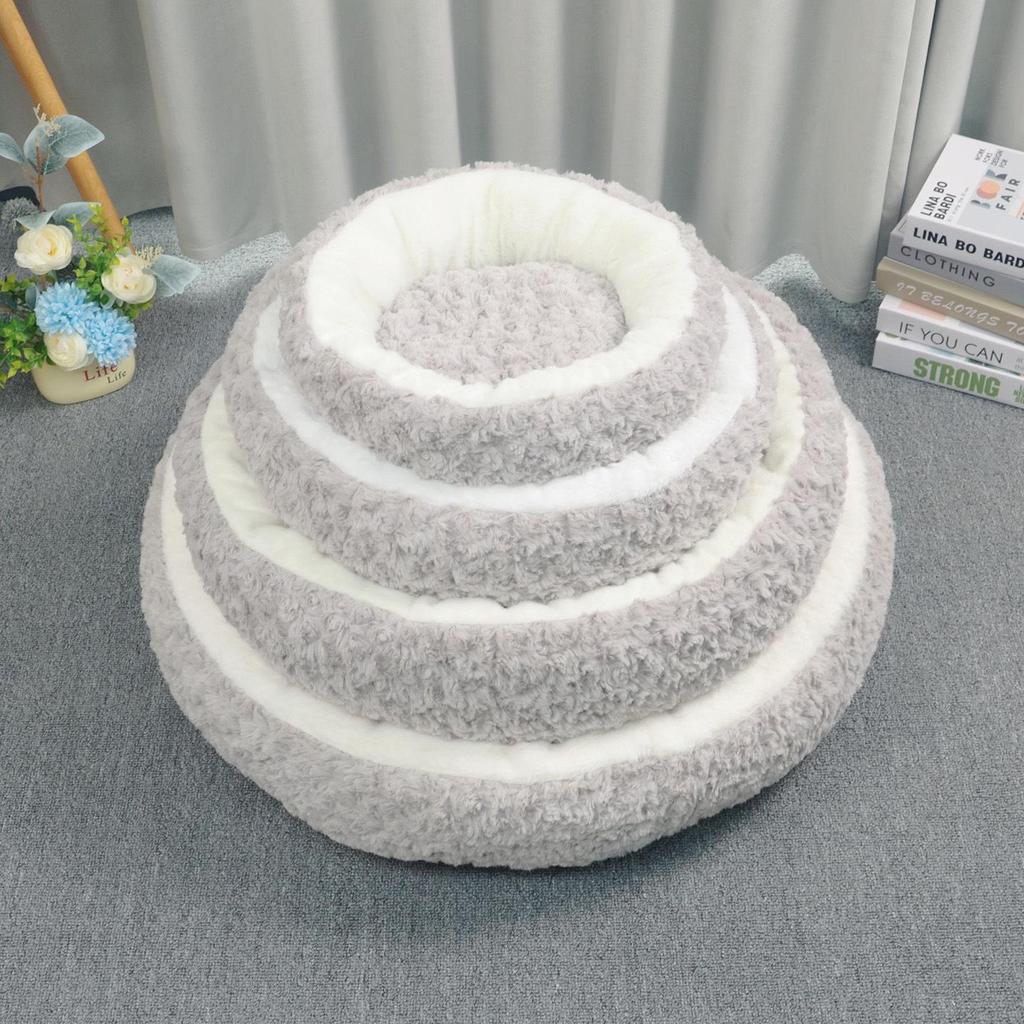 Cozy Round Cat Bed - Warm, Thick, All-Season Nest for Cats & Small Dogs