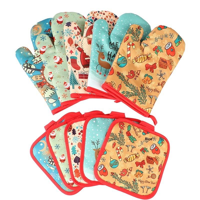 1Set Christmas Oven Gloves Pot Holders Set Santa Claus Snowflake Candy Pattern Insulated Oven Mitts Home Kitchen Christmas Decor