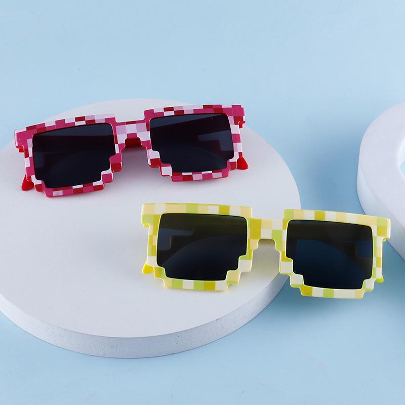 Fashion Mosaic Glasses: Stylish Party Sunglasses for All Occasions