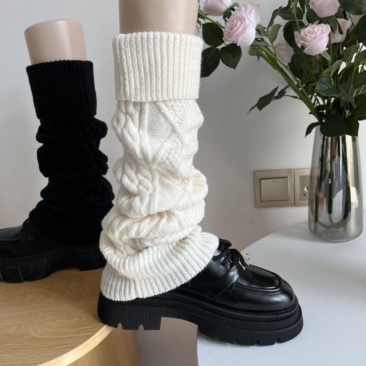 

Japanese Retro Solid White Diamond Cable Sock Leg Warmers Women Autumn Winter Thick Warm Wool Knit Student Leggings