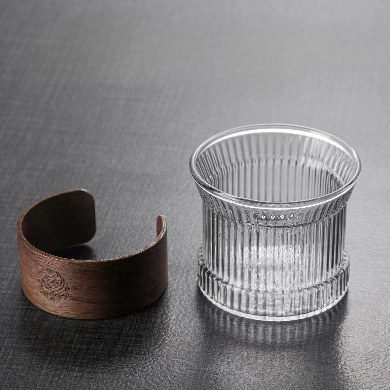 1pc Glass Coffee Mug Japanese Style Walnut Cup SleeveTransparent Kawaii Cup Coffeeware Beautiful Tea Mugs Beer Mug Cute Mug