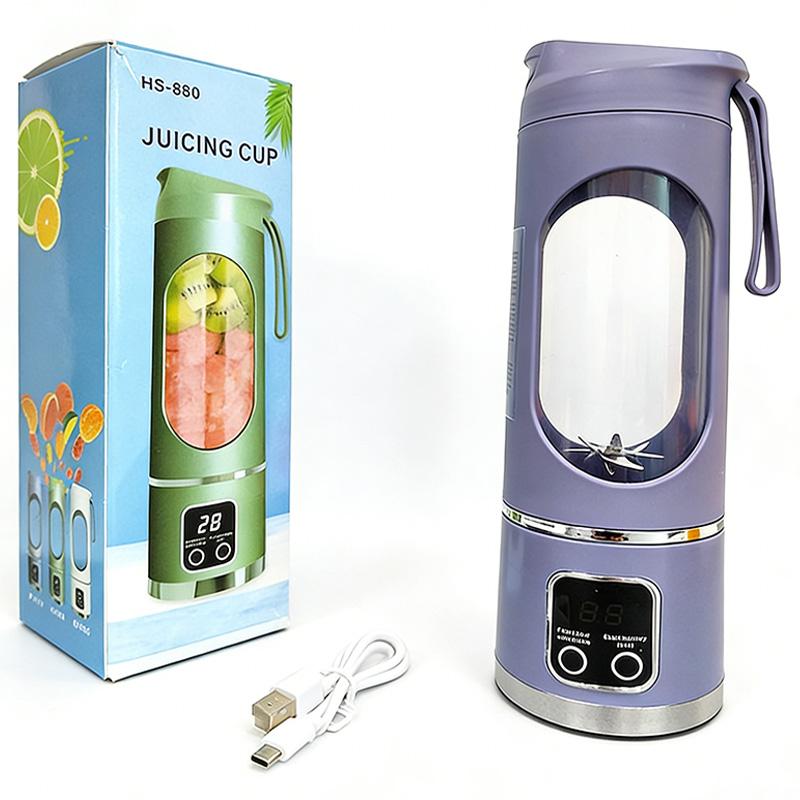 Rechargeable portable electric juicer cup, suitable for home use. Also applicable for camping. Fruit and ice juice making cup.