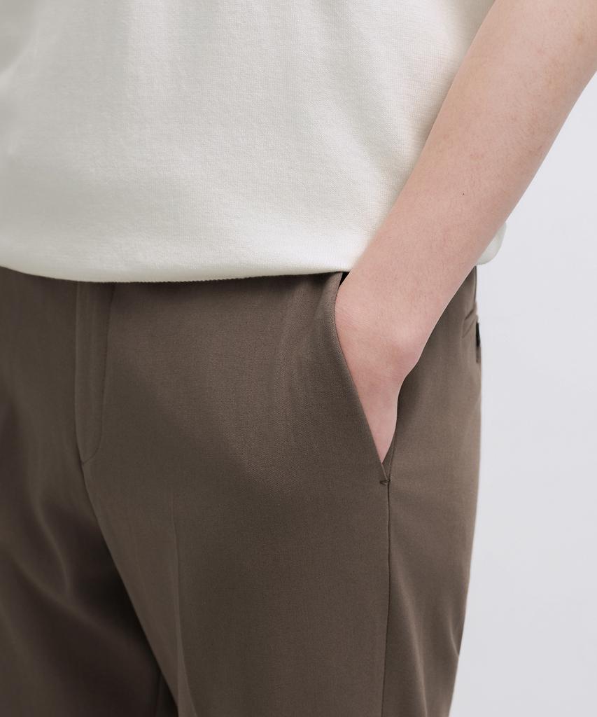 MUSINSA STANDARD Semi-Wide Hidden Banding Slacks [Light Brown]