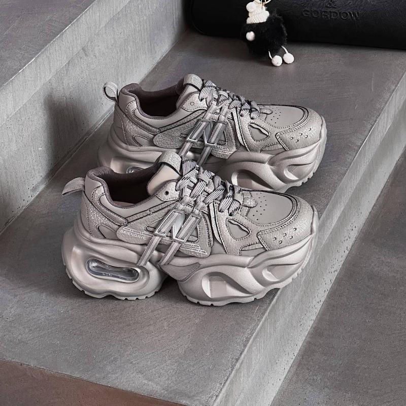 Thick-soled Lightweight Non-slip Dad Shoes, New Autumn Women's Shoes, Children's Soft Soles Are Not Tired and Versatile