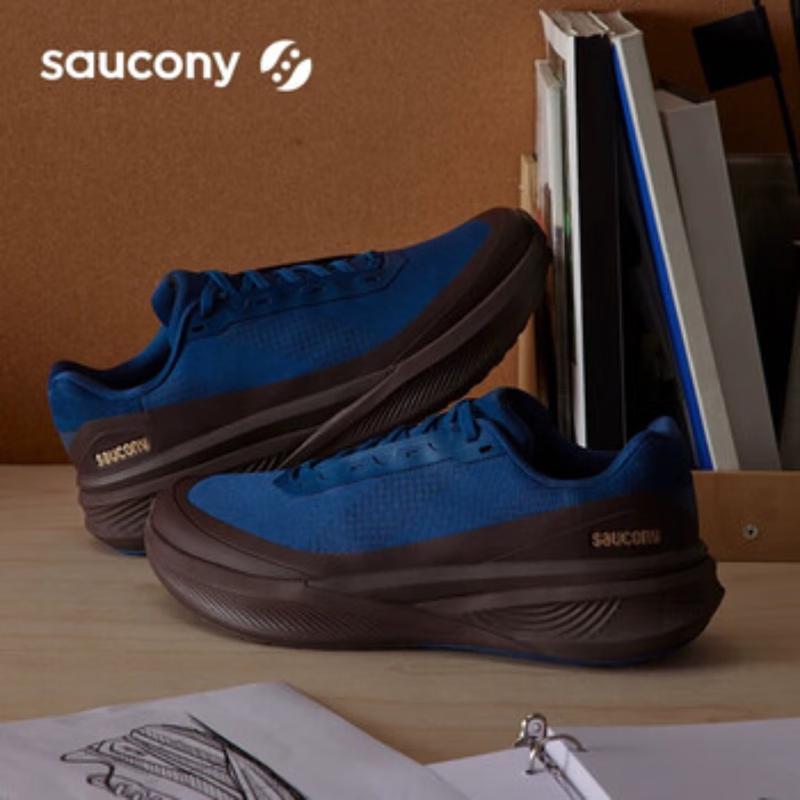 SAUCONY Victory LFS Running Shoes