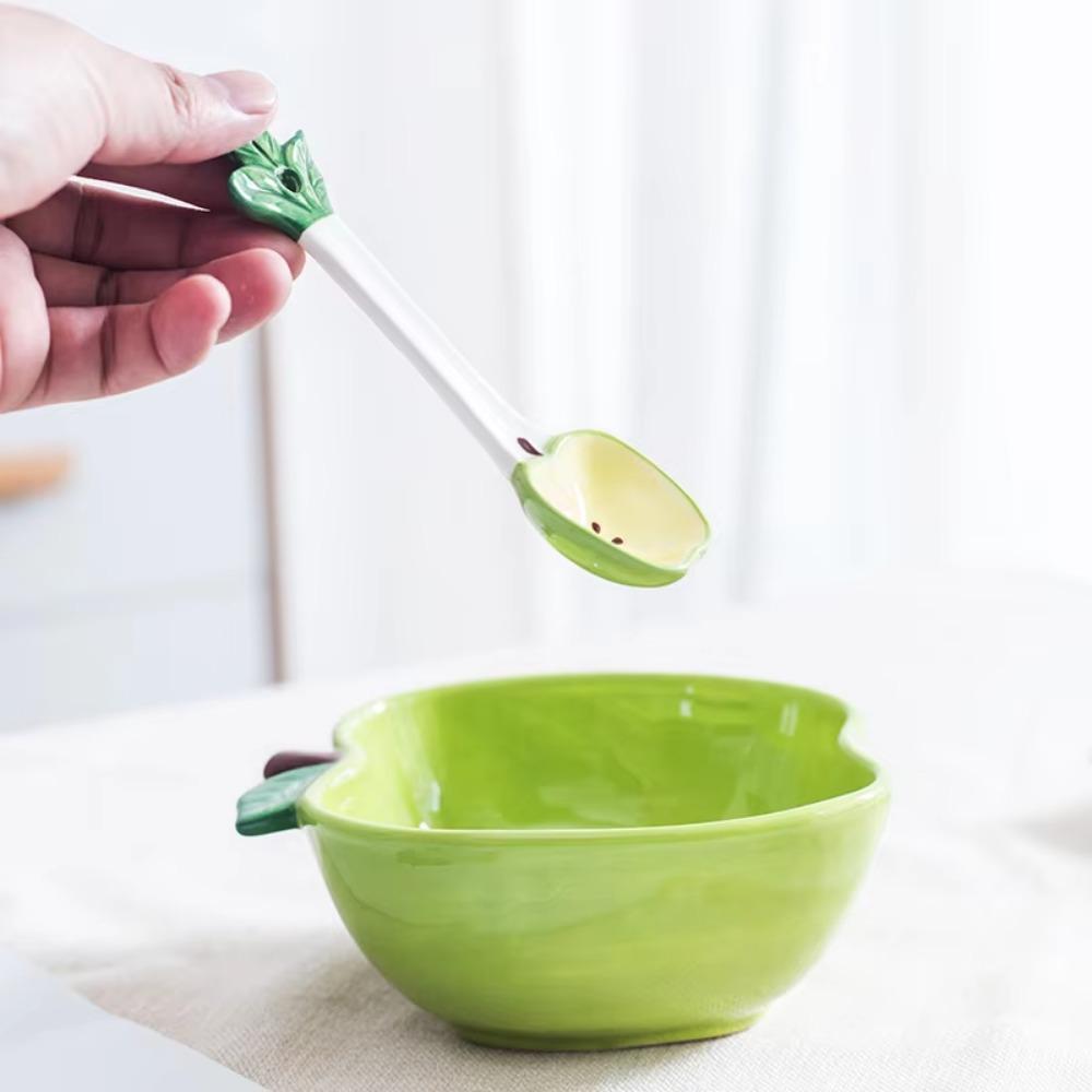 Ceramic Creative Fruit Shape  Bowl Cartoon Vegetable Tableware  Cute Bowl Serving Bowl Strawberry  with Spoon Japanese