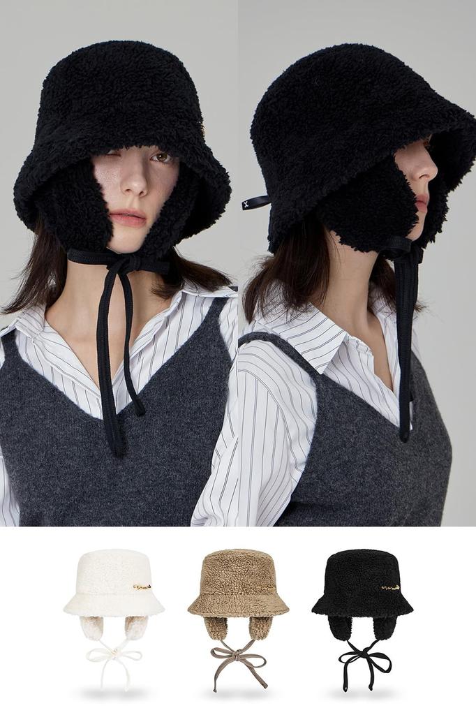 Safety Pin Sherpa Fur Flap Bucket Hat Black [VARZAR]