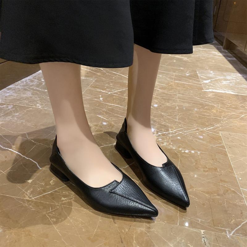 

2024 New Fashion Hot-selling Square Heel Pointed Toe Shallow Slip-on Comfortable Spring and Autumn Women s Shoes Zapatos 34