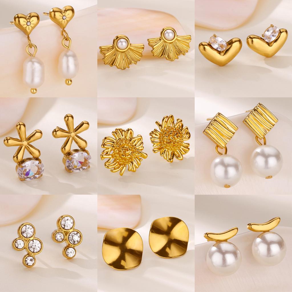 Titanium Steel Stud Earrings Female Pearl Flower Light Luxury High-end Sense Niche Temperament Non-fading Earrings Versatile Earrings