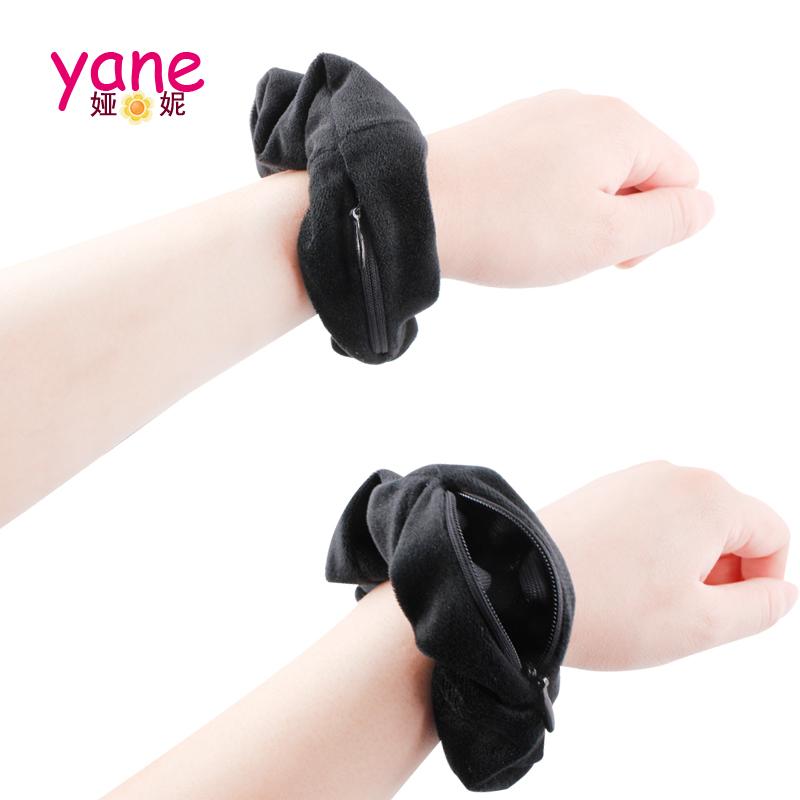 New Design High Quality Eco-Friendly Velvet Zipper Scrunchies Pocket Promotional Gift Scrunchies