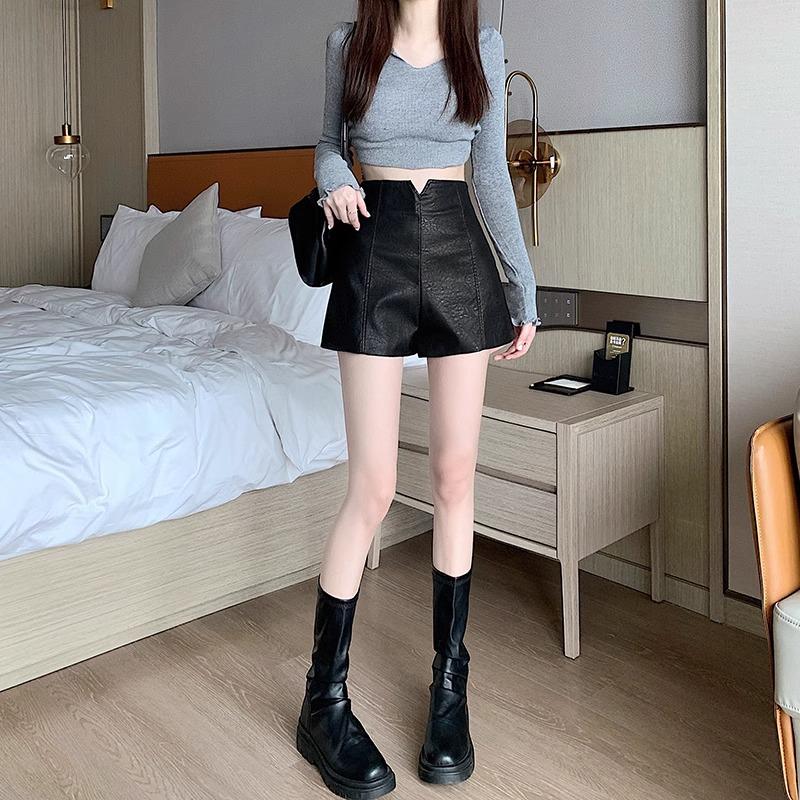 Dámské šortky s vysokým pasem, úzké, z PU kůže, se širokými nohavicemi ve tvaru A - Podzim/Zima 2023 Korejský styl