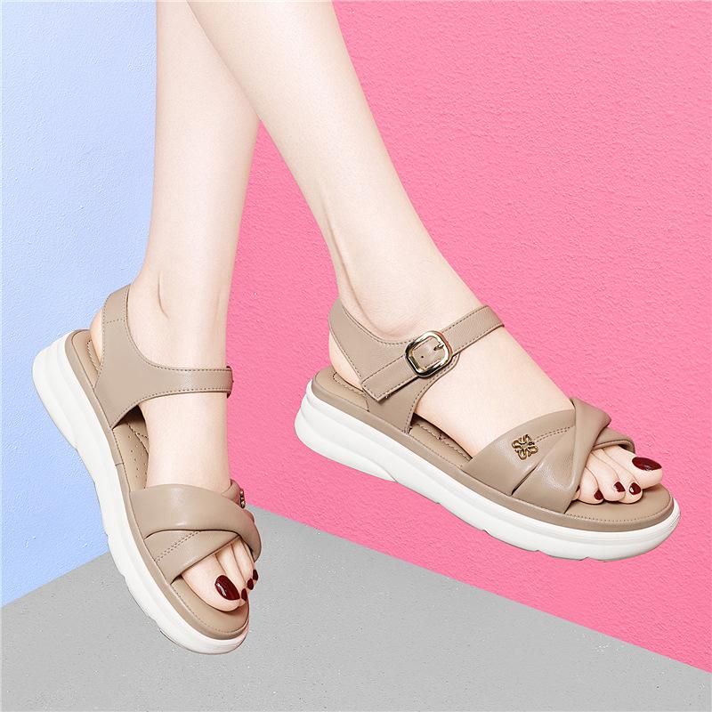 Casual style summer new mother sandals women's soft-soled platform non-slip women's sandals platform sandals summer slippers