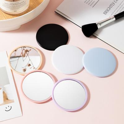 Make-up nástroje a doplňky – Kosmetická zrcátka