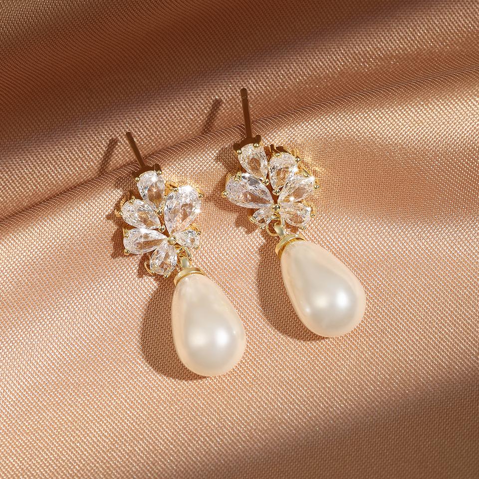 ZAKOL Delicate Chunky Teardrop Imitation Zircon Zircon Drop Earrings for Women White Gold Color Sparkling Crystal Bridal Earring