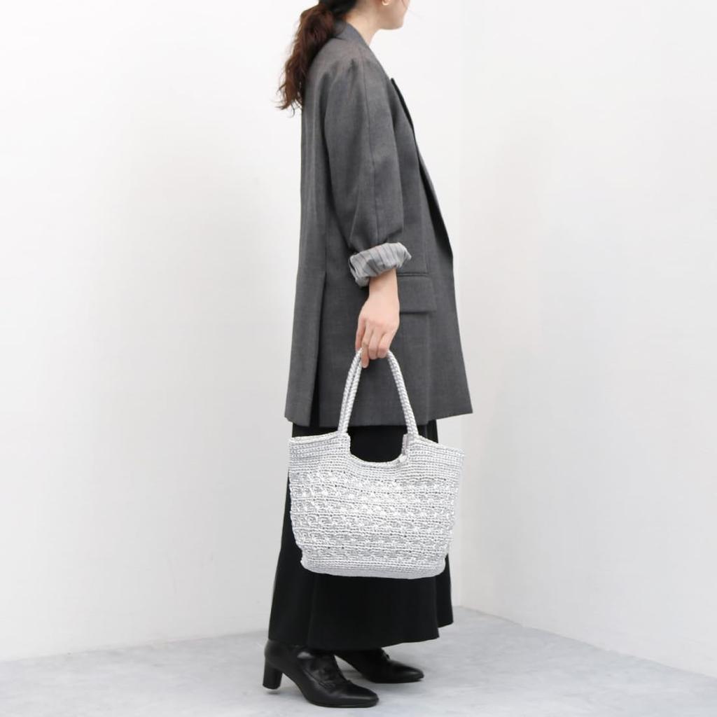 Metallic cord pattern knit tote bag