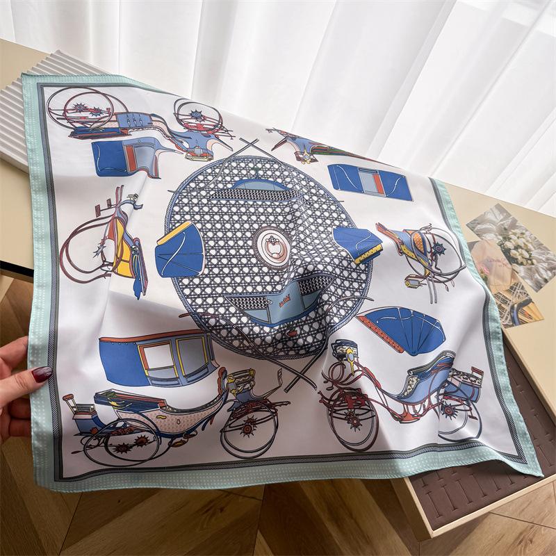 Women S European Carriage Printed Silk Like Square Scarf For Sun Protection 66*70cm