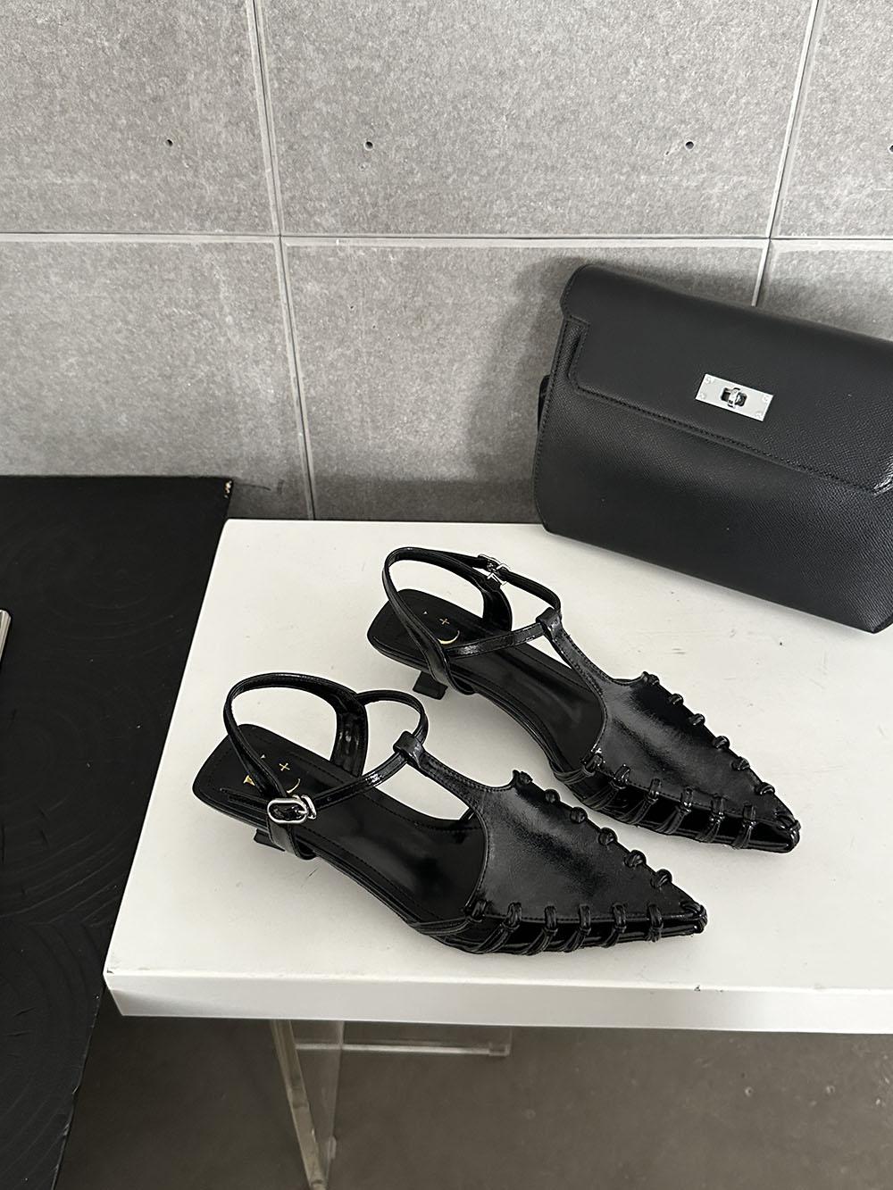 

Модные женские сандалии с острым носком, черные, серебристые, золотые, летние туфли на тонком среднем каблуке, с ремешком на щиколотке, туфли-лодочки для вечеринок, повседневные, сексуальные, полые сандалии 7.5 чёрный