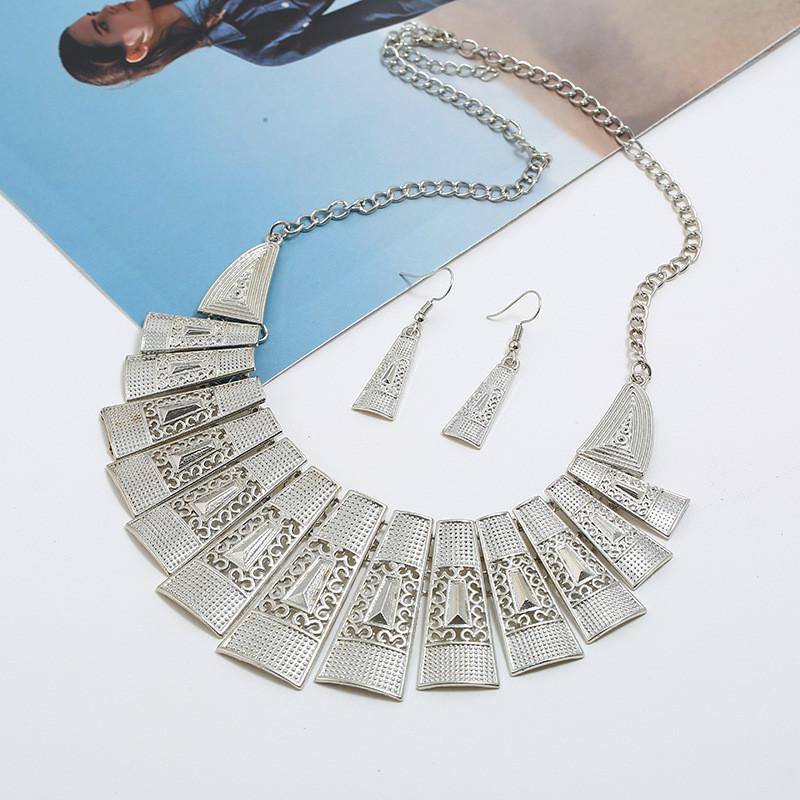 Vintage Artistic Alloy Necklace And Earring Set Casual Wear Accessories Clothing