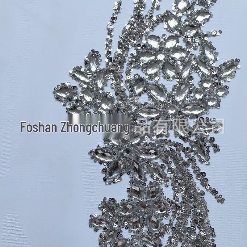 Strass Phönixschwanz Florale Applikation für Hochzeits- oder Xiuhe-Kleid