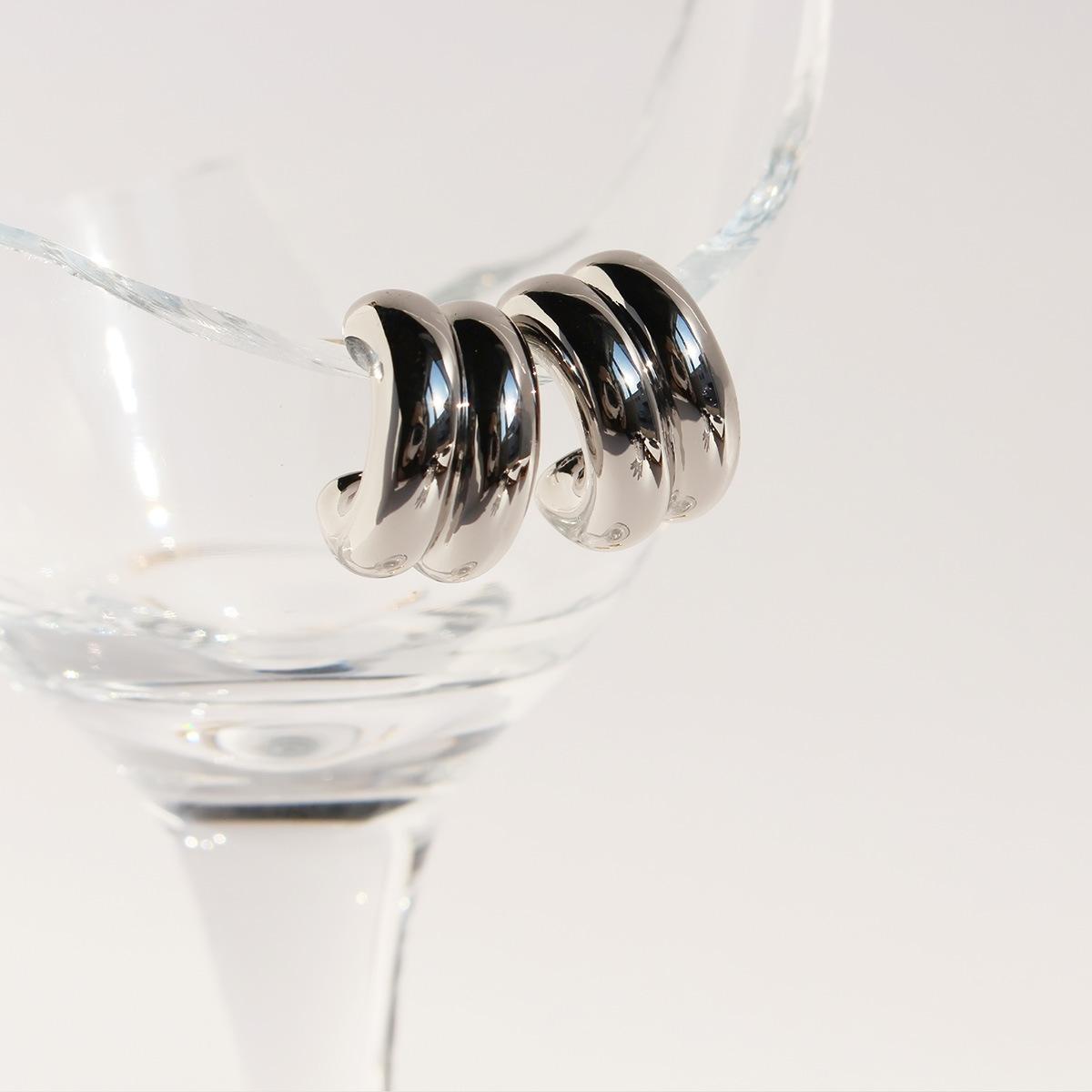 

Серьги Cold Wind двухслойные полукруглые C-образной формы, минималистичные серьги Wind из зеркального металла, серебряная игла 925 пробы 846 белого золота