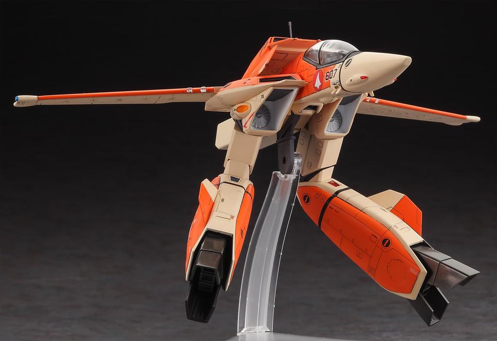 Hasegawa Super Dimension Fortress Macross Gerwalk Fighter Ostrich Mold Scale Plastic Model Kit 65896 VT-1 (New Added) 1/72