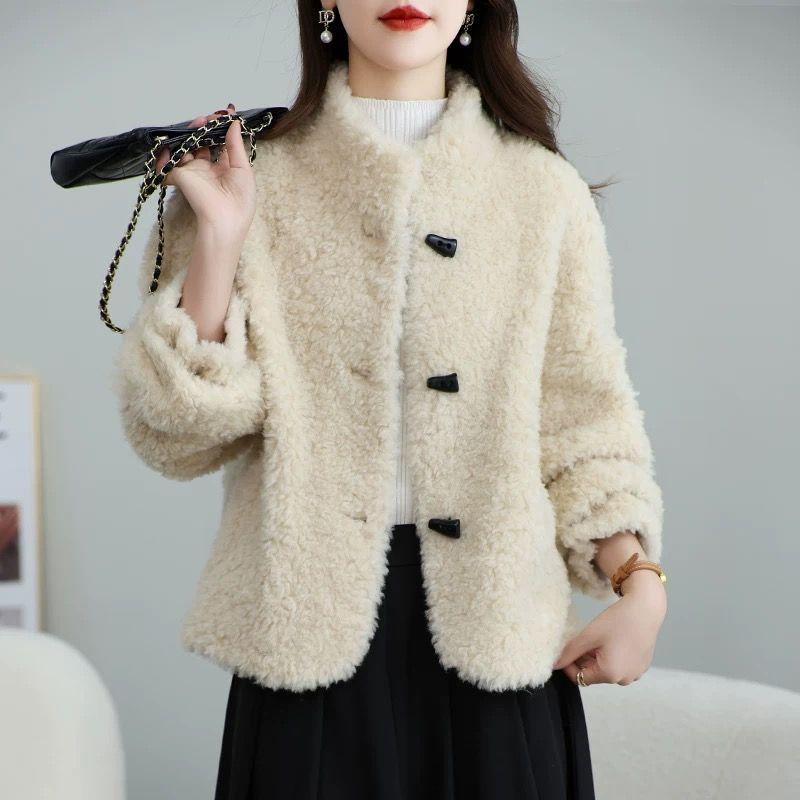 Women's Korean Style Lamb Shearling Winter Coat - Petite Lambswool Fur 2025.