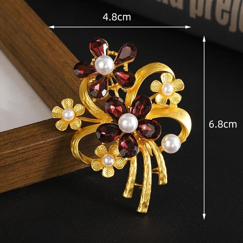 Retro Rhinestone Flower Brooches For Women Unisex 2-color Alloy Plants Party Casual Brooch Pins Gifts