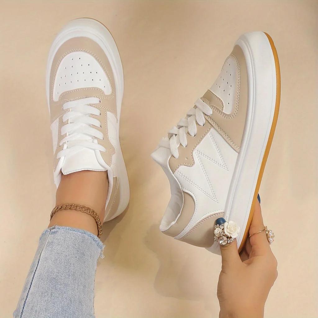 Fashion Women Contrast Color Sneakers 2024 Casual Lace Up Outdoor Shoes Comfortable Low Top Skate Shoes Designer Platform Sports Shoes