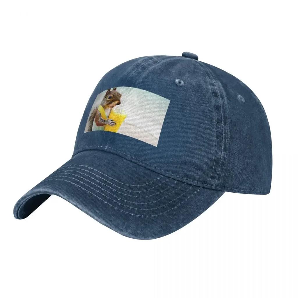 Squirrel On The Beach Baseball Cap party Hat Luxury Hat Women Hats Unisexs
