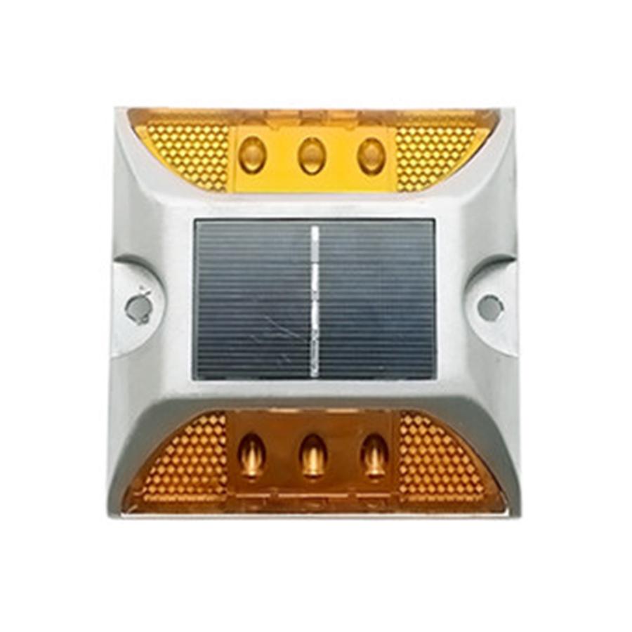 Solar-Terrassenleuchte Außen Solar-Einfahrts-Dockleuchten 6 LEDs IP68 Wasserdicht Straßenmarkierer für Stufen Hinterhof Weg Gehweg Dekor