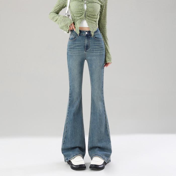 

Vintage High-Waisted Slim Fit Petite Micro-Flare Jeans Extra Large