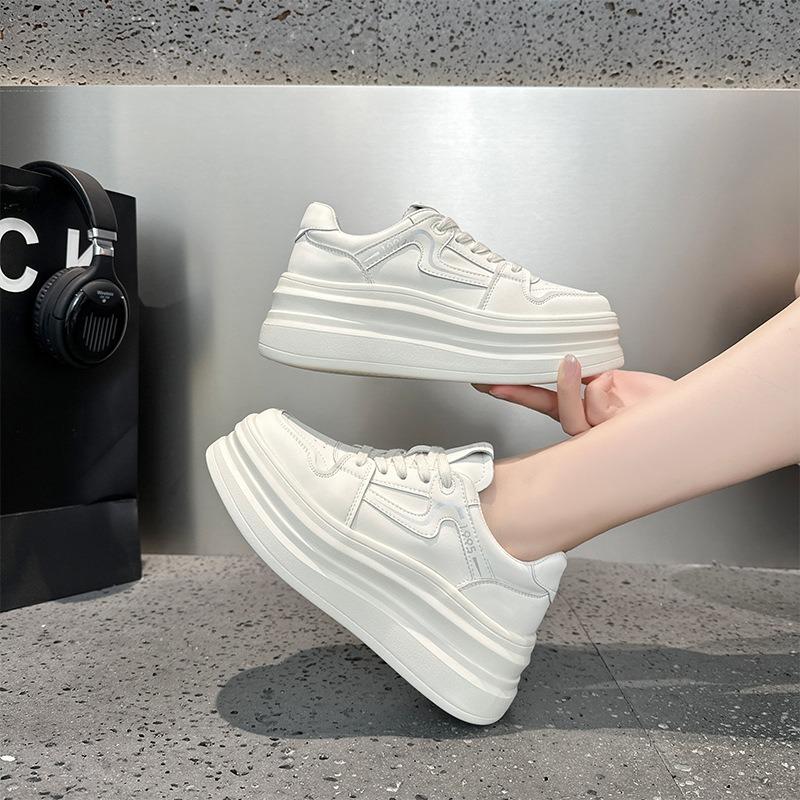 Leather little white shoes women's autumn new thick-soled heightening casual board shoes women's lace-up student shoes women