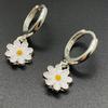 Small fresh jewelry women, Epoxy small daisy sunflower earrings, exquisite Mori daily models
