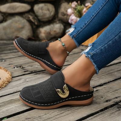 Ladies' Solid Color Sandals with Buckle and Thick Soled Casual Slippers, Non Slip Summer Closed Style Sandals