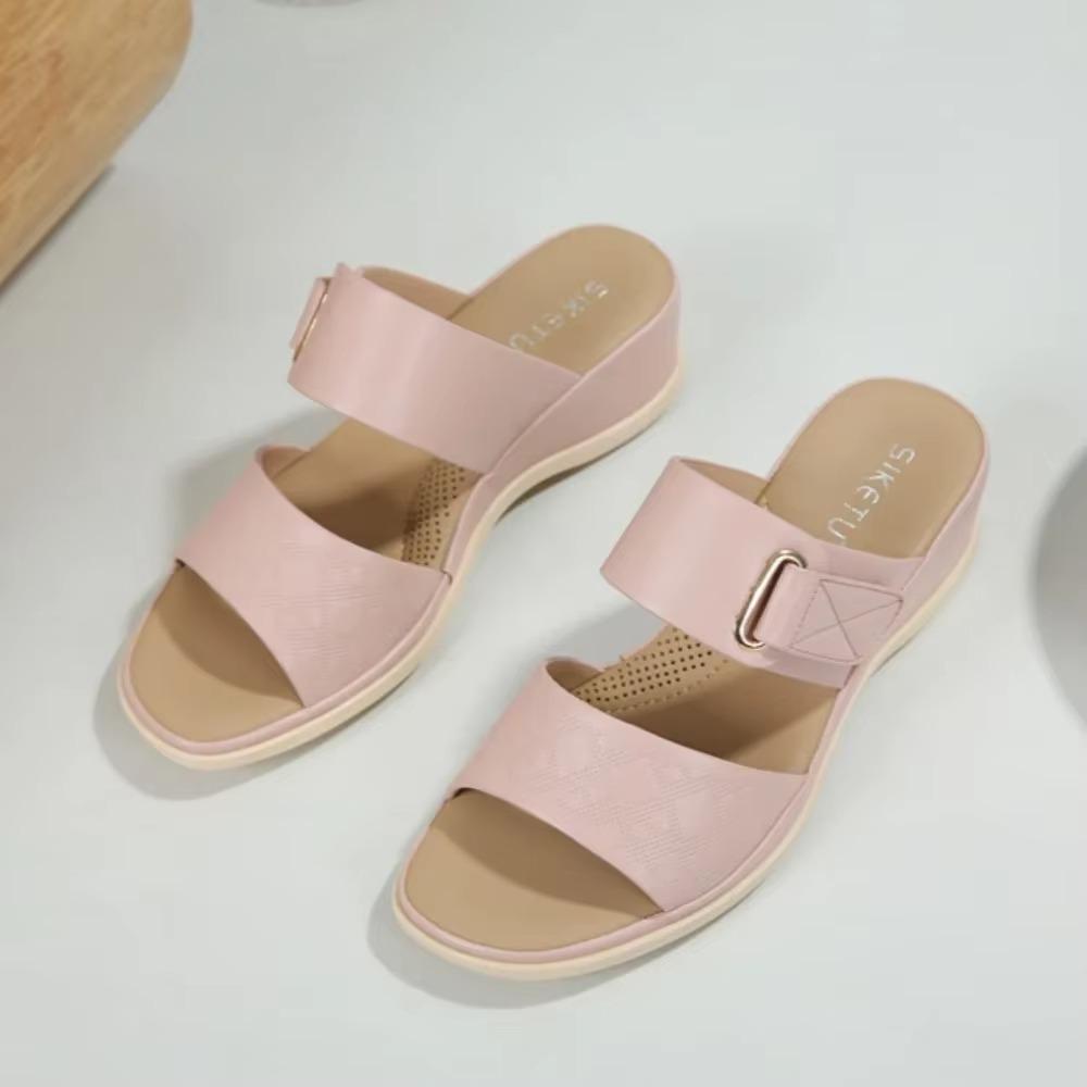Women Slippers Summer Outside 2025 New European American Sandals Women's Shoes Comfortable Casual Beach Slope Heel Slippers