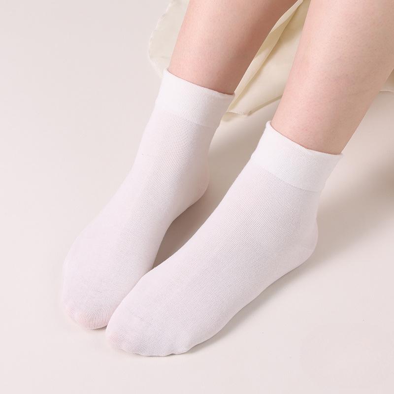 Ladies Fall New Fashion All Kinds of Loose Mouth Boneless Tube Socks