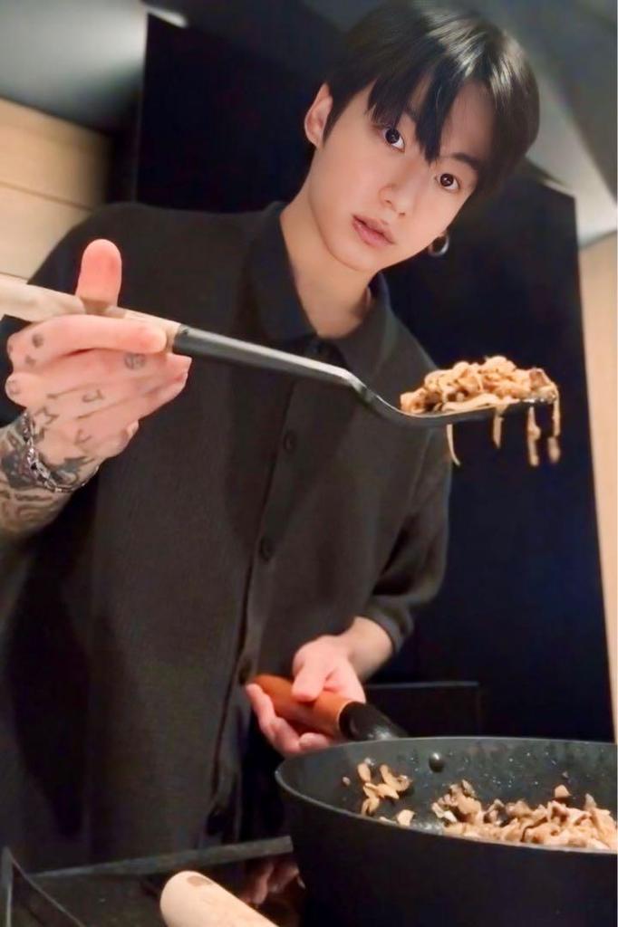 [USED] BTS Jungkook Tapestry 100x150cm