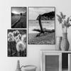 Holding Hands Couple Art Prints Poster Black White Seaside Scenery Picture Beautiful Dandelion Flower Wall Decor HD0117