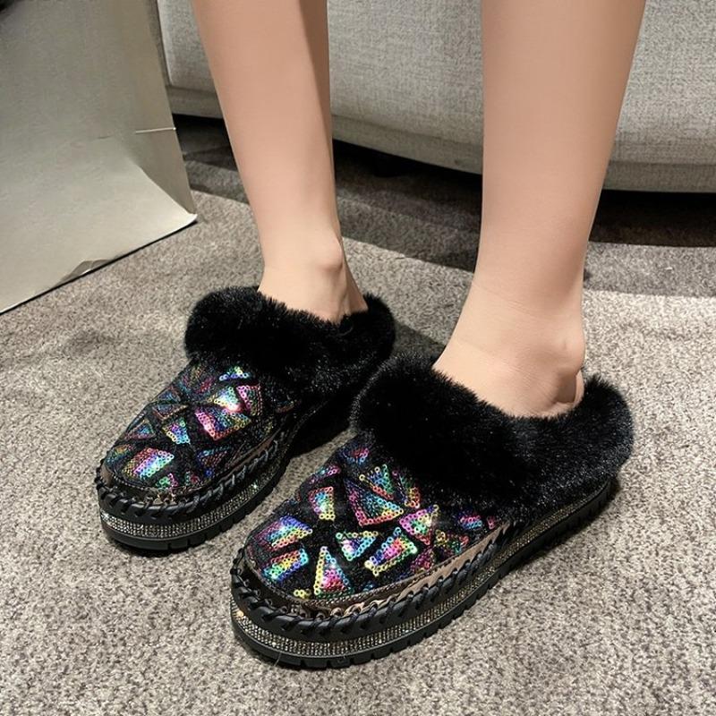 Neuer Stil von warmen und faulen Hausschuhen mit Kopfbedeckung Damenschuhe und Halbschuhe