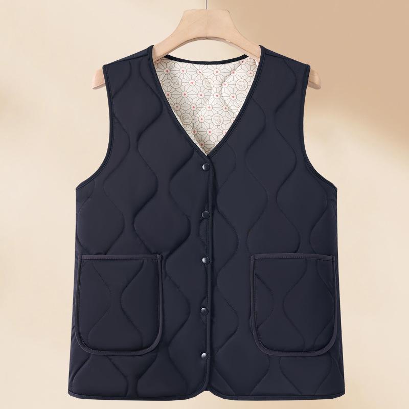 Women's Thickened Cape Vest for Autumn/Winter 2025 - Stylish and Warm for Middle-Aged and Elderly